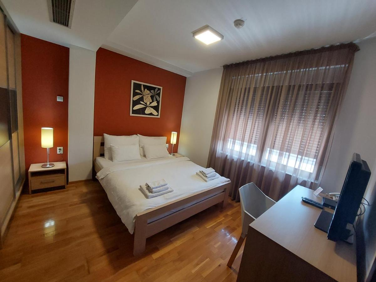 Motel Ms Srpski Itebej Eksteriør bilde